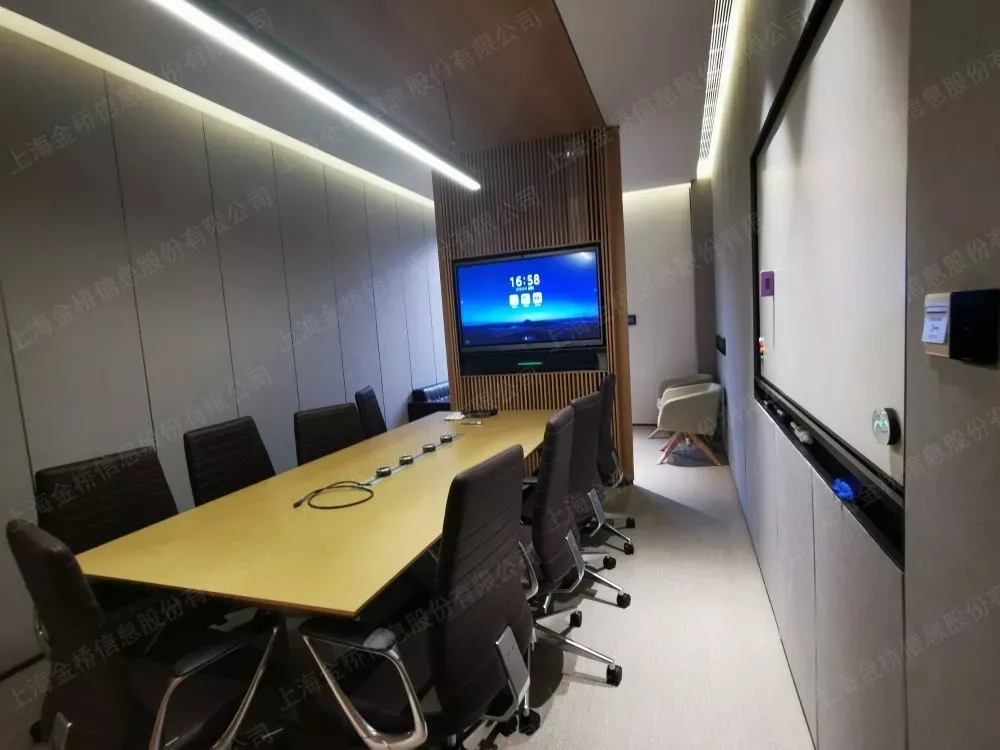 1634189265595013310.jpg 1634189265595013310.jpg