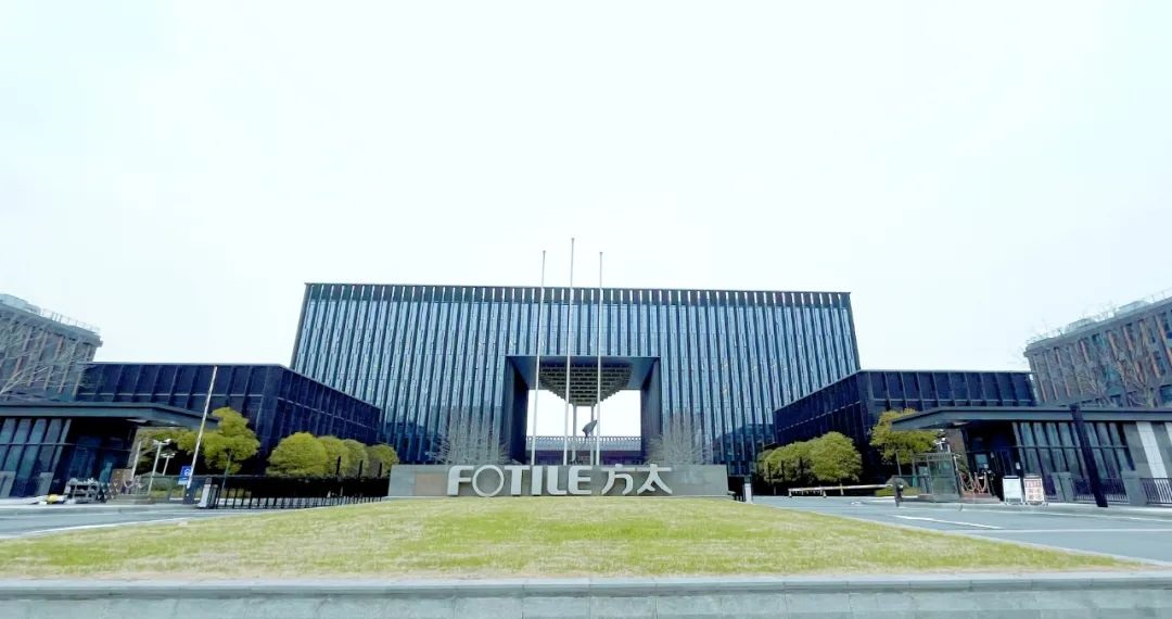 1676961577129083673.jpg 1676961577129083673.jpg